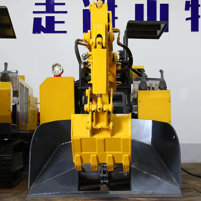 Tunnel muck scraper