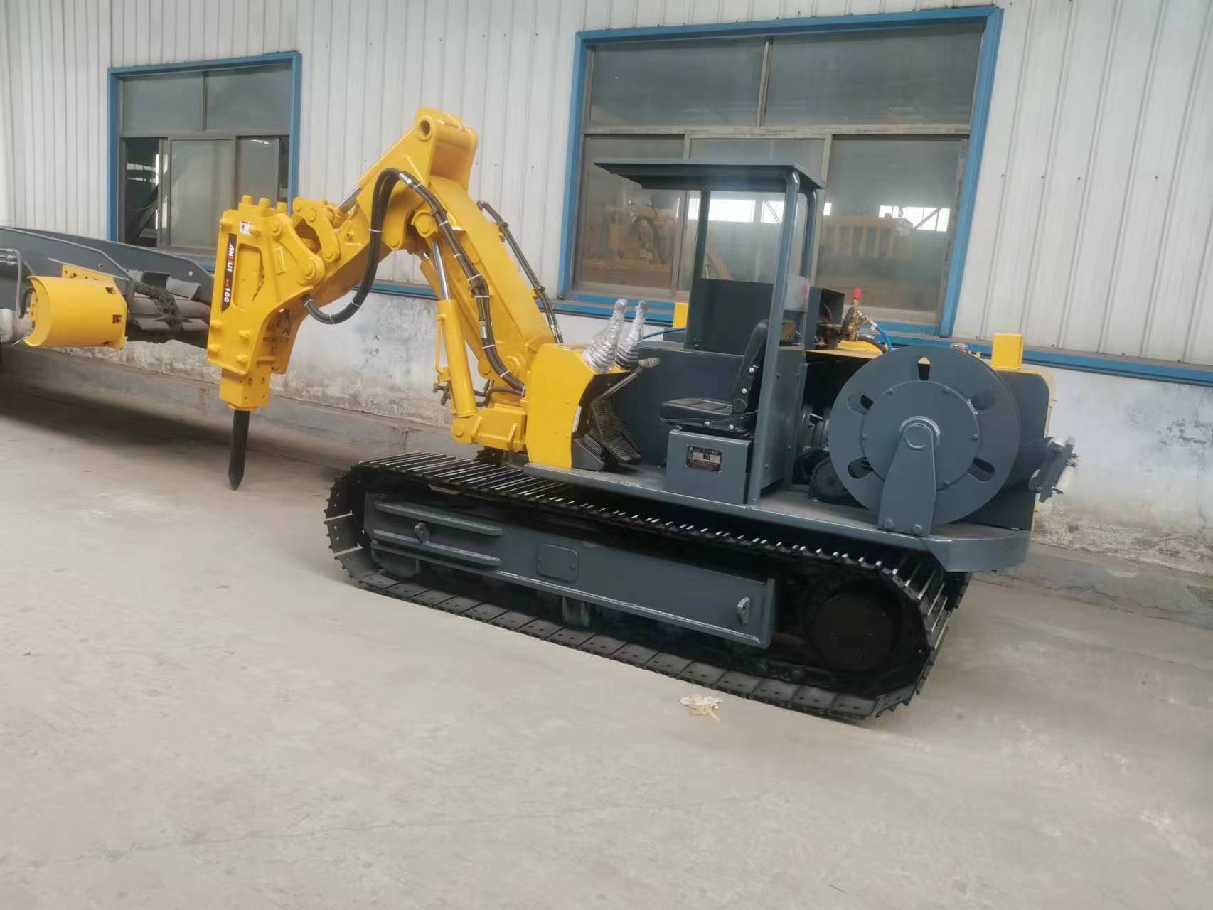 Shandong Hemei Heavy Industry is a professional manufacturer of mining machinery and equipment, providing high-efficiency mining equipment such as inclined shaft muck loaders, mining muck loaders, and mining electric excavators, contributing to the intell